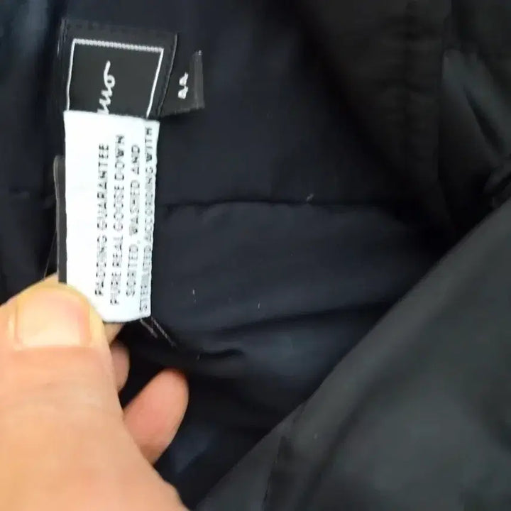 [BUNJANG] Ferragamo Lightweight Goose Down Jacket / 페라가모 경량 구스패딩 자켓