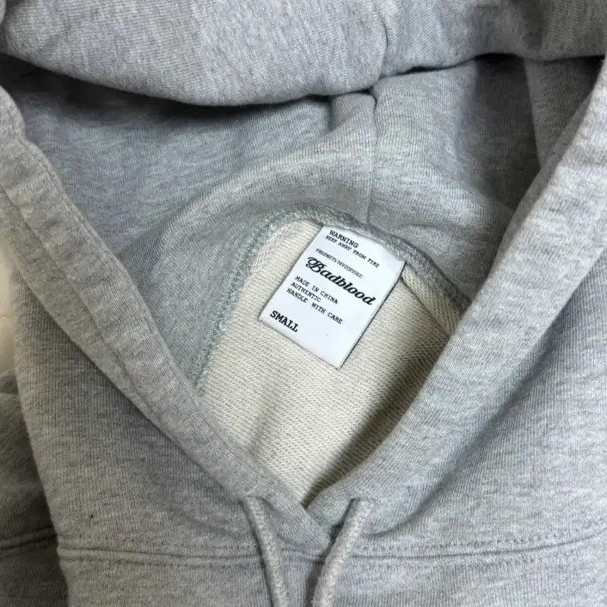 [BUNJANG] Bad Blood Crop Hoodie S / 배드블러드 크롭 후드티 s