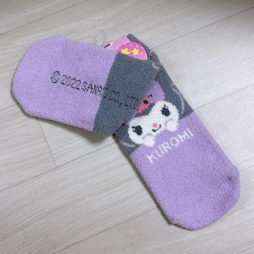 [BUNJANG] Sanrio Kuromi Sleep Socks 230-250cm / 일본정품 산리오 쿠로미 수면 양말 털양말 230~250cm
