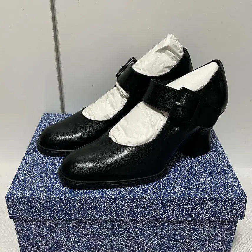 [BUNJANG] Paloma Wool Carmen 5.5cm Heel Pumps / (새상품)[36,37,38,39] 팔로마울 Carmen 펌프스 힐/블랙