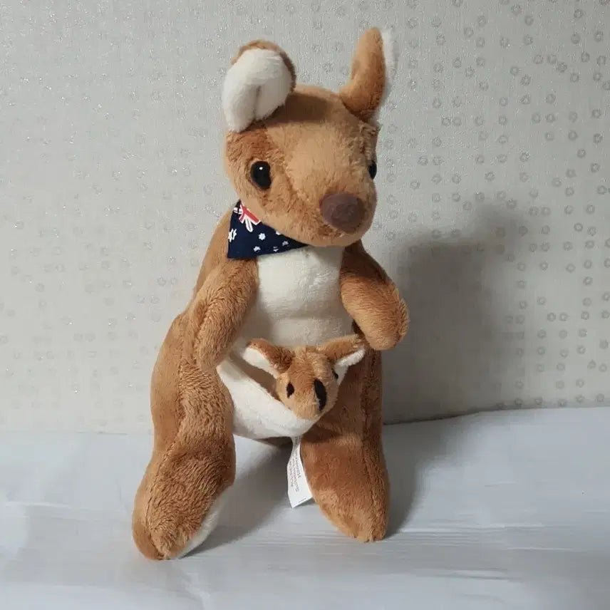 [BUNJANG] Australian Kangaroo Plush Toy / 호주 캥거루 인형