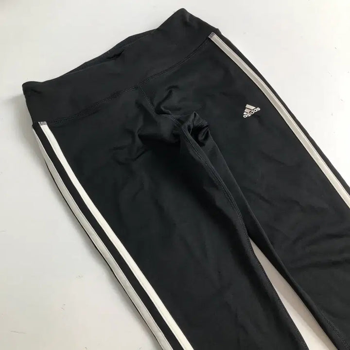 [BUNJANG] Adidas Three-Stripe Leggings Black / 아디다스 삼선 레깅스 블랙