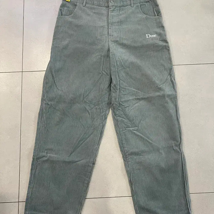 [BUNJANG] Daim Corduroy Pants Light Blue L / 다임 코듀로이 팬츠 라이트블루 L