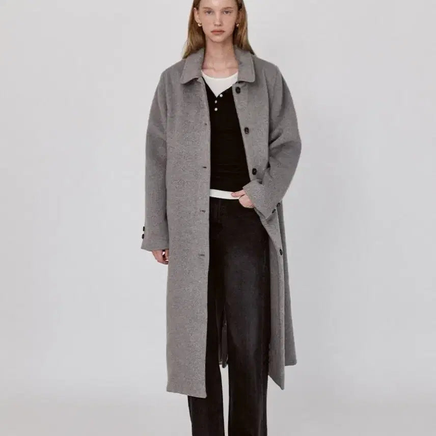 [BUNJANG] Le Sserafim Classic Wool Coat / 르세지엠 클래식 울 코트(미착용/정가 33만)