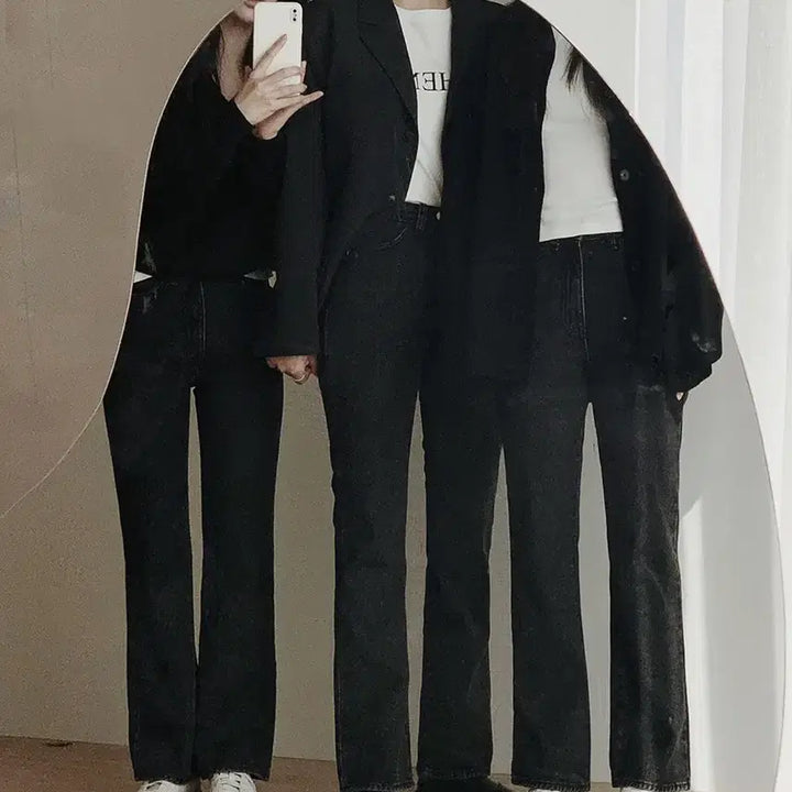 [BUNJANG] Slow and Black Semi-Bootcut Denim Pants (S) / 슬로우앤드 - 다크톤 세미부츠컷 흑청데님팬츠 (S)