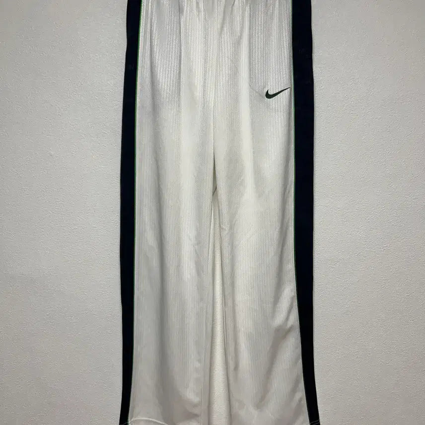 [BUNJANG] Nike Japanese Edition Side Line Wide Training Pants XL / 나이키 일본판 사이드라인 와이드 트레이닝 팬츠 XL