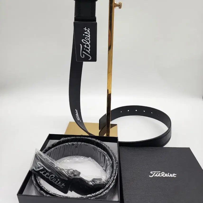 [SOLD OUT] 타이틀리스트 로고펀칭 남성벨트