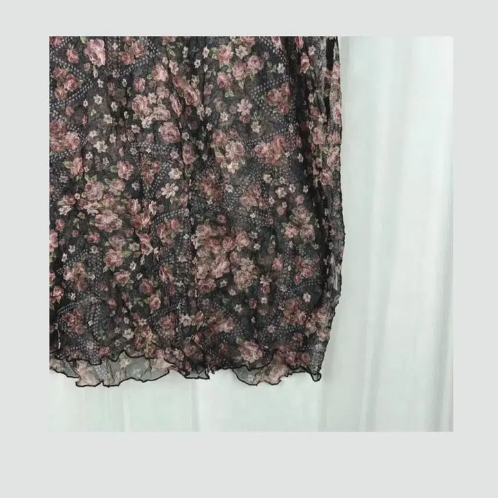 [BUNJANG] Vintage Black Flower Layered Blouse / vintage black flower layered blouse