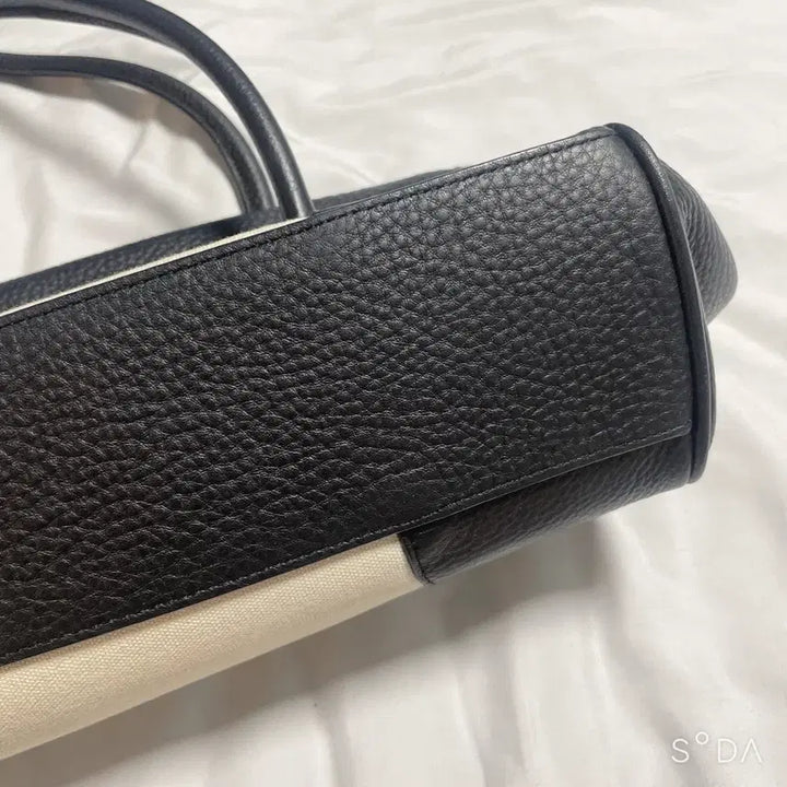 [SOLD OUT] 드파운드 숄더백