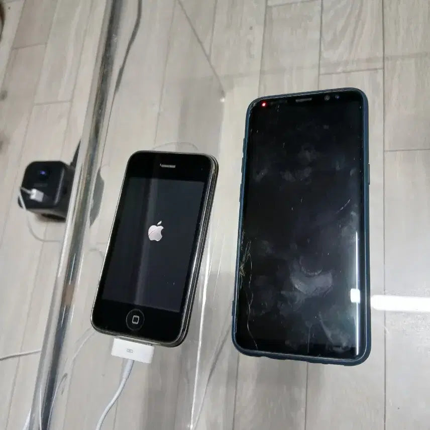 [BUNJANG] Vintage Apple iPhone (1st Generation) / 골동품 초레어 초창기 아이폰