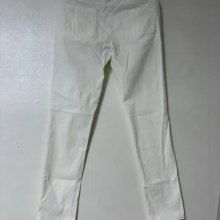 [SOLD OUT] US폴로 Assn. 슬림핏 흰색 바지 27