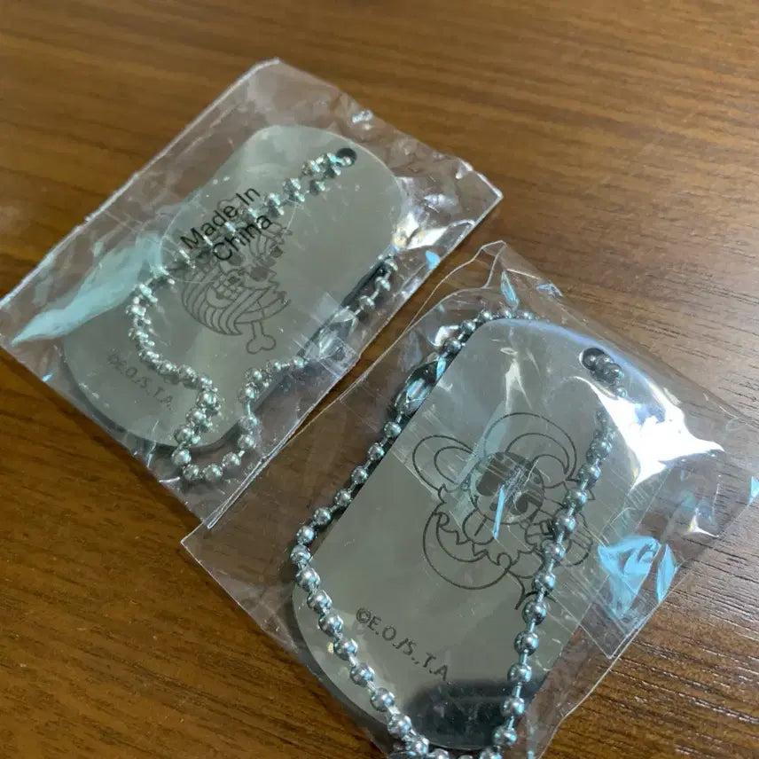 [BUNJANG] One Piece Nami &amp; Bonney Metal Keyring Bundle / 원피스 메탈키링(나미,보니 일괄)