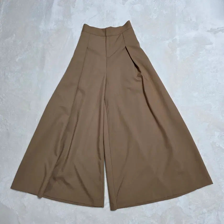 [BUNJANG] JPique Wide Culotte Slacks Pants / (1)여성 제이피크 뒷밴딩 와이드 큐롯 슬랙스 팬츠