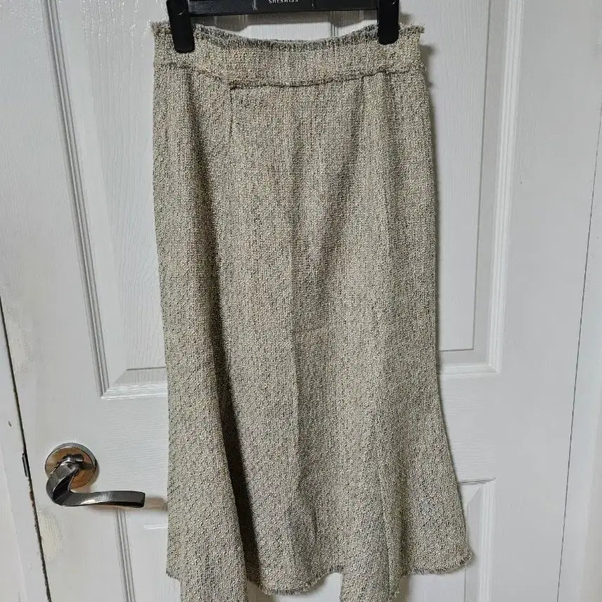 [BUNJANG] Fect Tweed Mermaid Skirt / fect 머메이드스커트 치마(거의 새거)