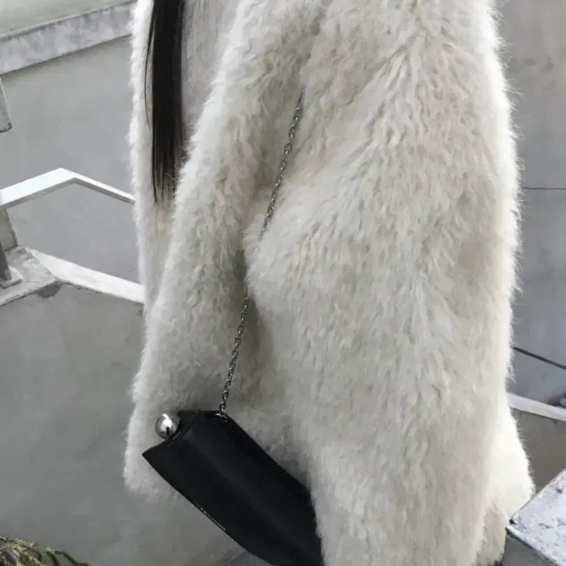 [BUNJANG] Black Faux Fur Jacket / 퍼자켓 블랙