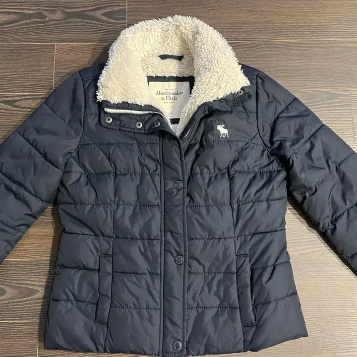 [BUNJANG] Abercrombie Navy Quilted Padded Jumper M / 아베크롬비 네이비 퀼팅 패딩 점퍼 M