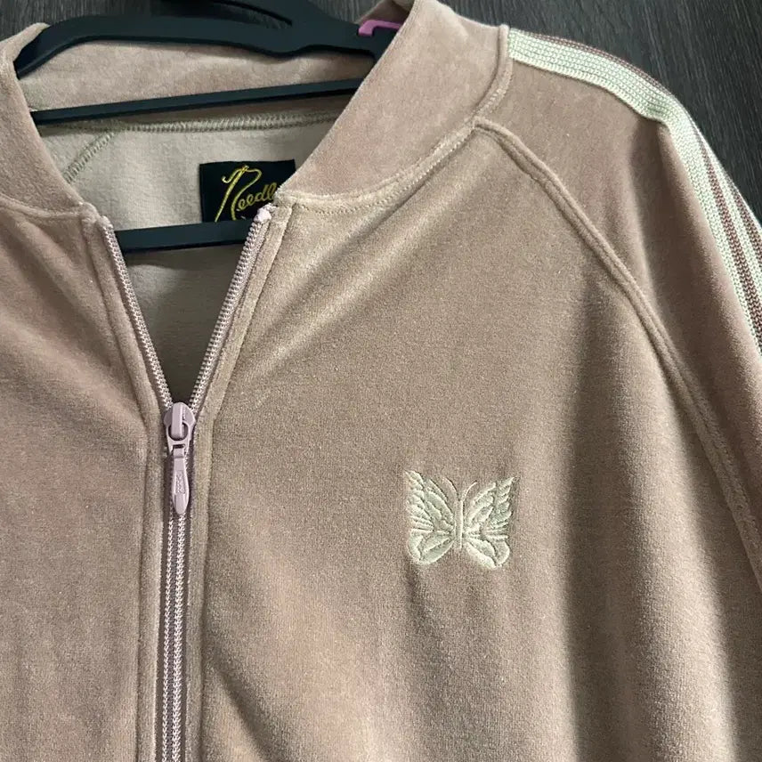 [BUNJANG] Needles R.C. Track Jacket Velour Old Rose / 새) 니들스 R.C. 트랙 자켓 벨루어 올드로즈