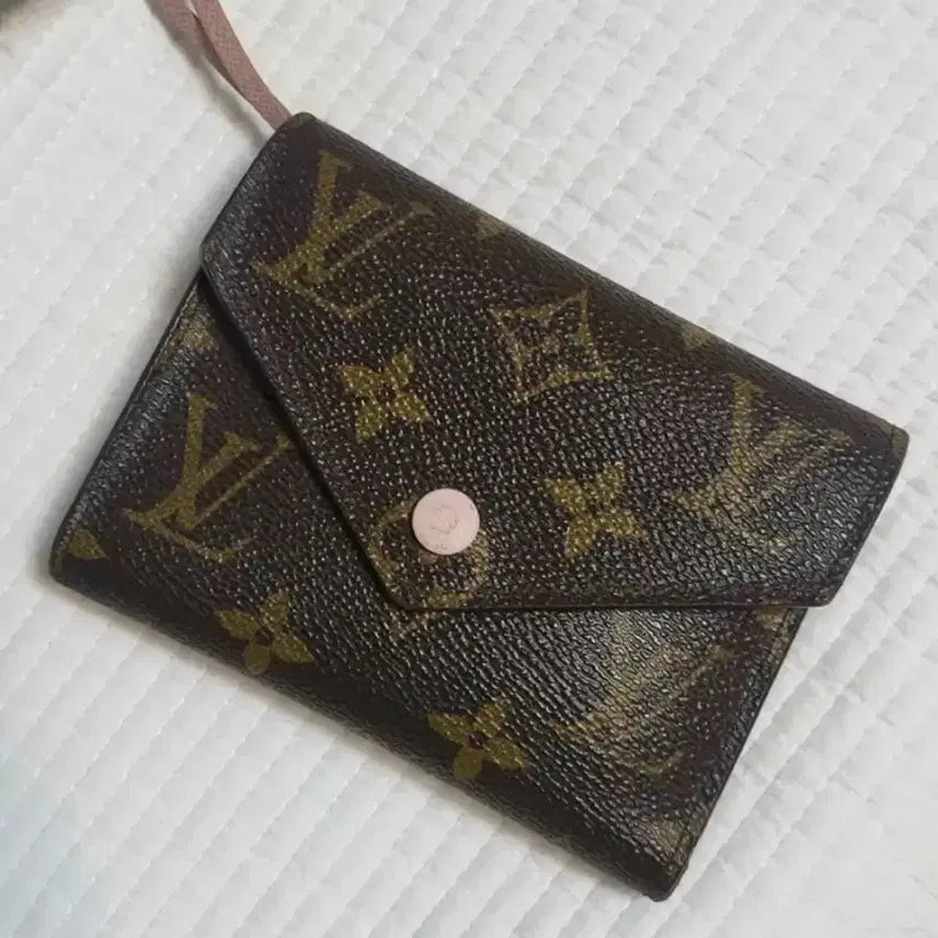 [BUNJANG] Louis Vuitton Victorine Wallet / 루이비통 빅토린 월렛