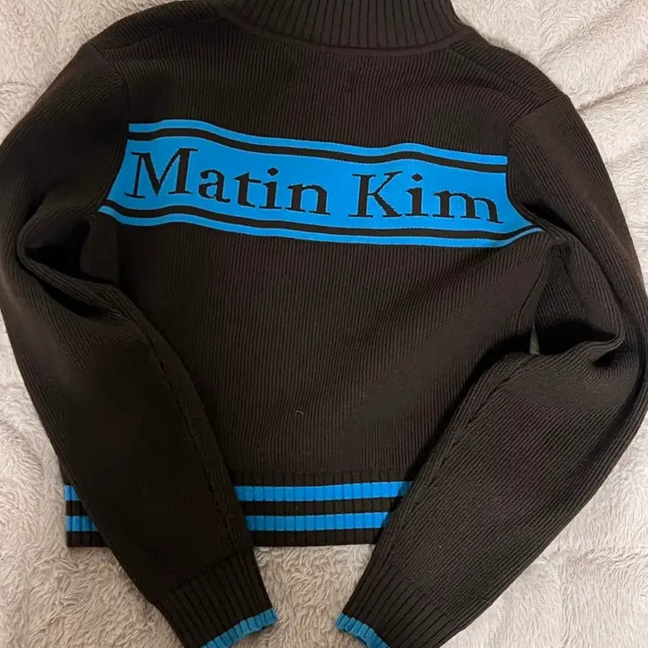[BUNJANG] Matinkim Stripe Knit Cardigan Brown / 마뗑킴 스펠 포인트 스트라이프 니트 가디건 브라운