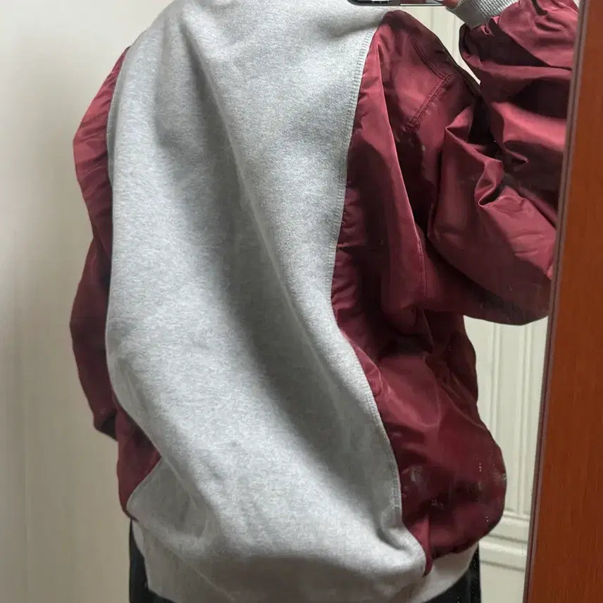 [BUNJANG] Color Block Sweatshirt and Bomber Jacket Set / 배색 맨투맨 + 항공 점퍼 세트