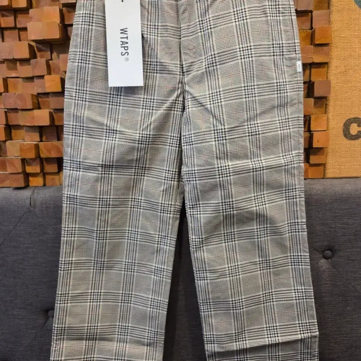 [BUNJANG] WTAPS 24 Season Tartan Check Pants / 더블탭스 24시즌 타탄체크 바지