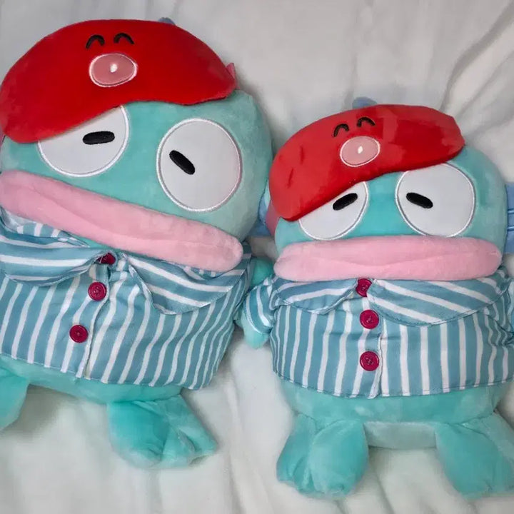 [BUNJANG] Sanrio Hangyodon Sleeping Doll / 한교동 꿀잠 인형 30+25 산리오