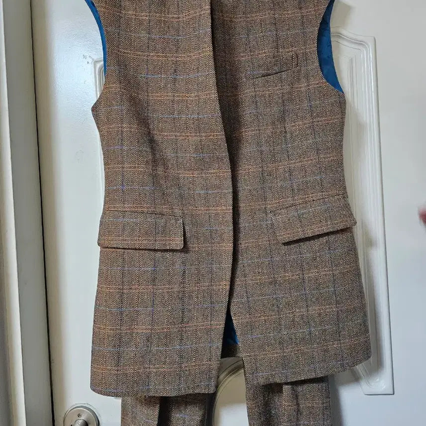 [BUNJANG] BABARA Checkered Jacket and Pants Set / BABARA 체크무늬 자켓+팬츠 세트 브라운