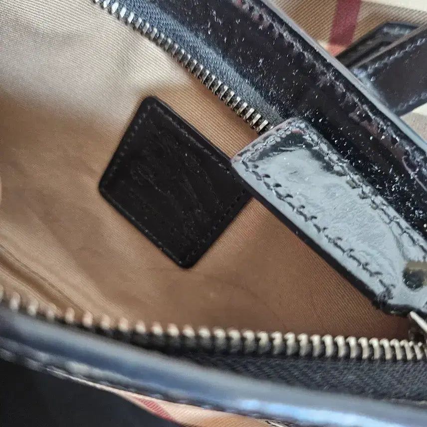 [BUNJANG] Burberry Shoulder Bag / 버버리 정품 숄더백