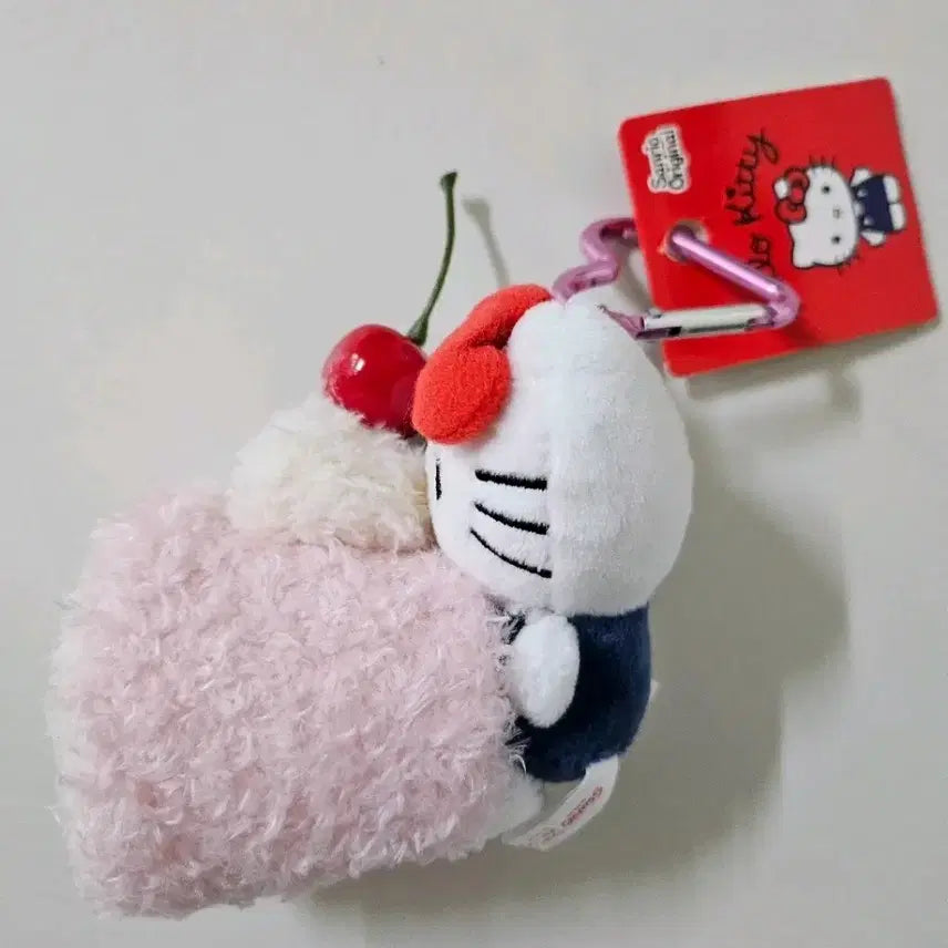 [BUNJANG] Sanrio Hello Kitty Cherry Roll Cake Keychain / 산리오 키티 체리 롤케이크 인형키링