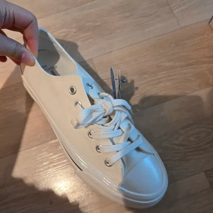 [BUNJANG] White Canvas Sneakers 250 / 화이트 캔버스 스니커즈화 250