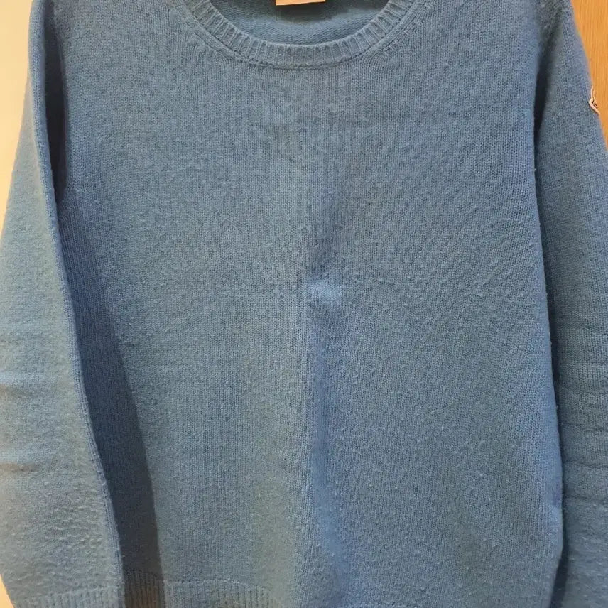 [BUNJANG] Moncler Blue Round Neck Wool Knit / 몽클레어 블루 라운드넥 100%울 니트 판매합니다!