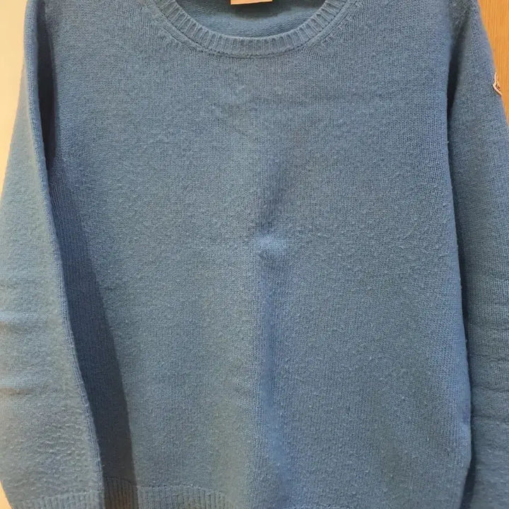[BUNJANG] Moncler Blue Round Neck Wool Knit / 몽클레어 블루 라운드넥 100%울 니트 판매합니다!