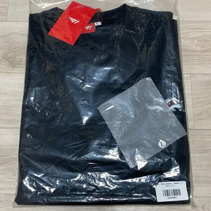 [SOLD OUT] T1 20주년 FAKER 페이커 불사대마왕 티셔츠 L