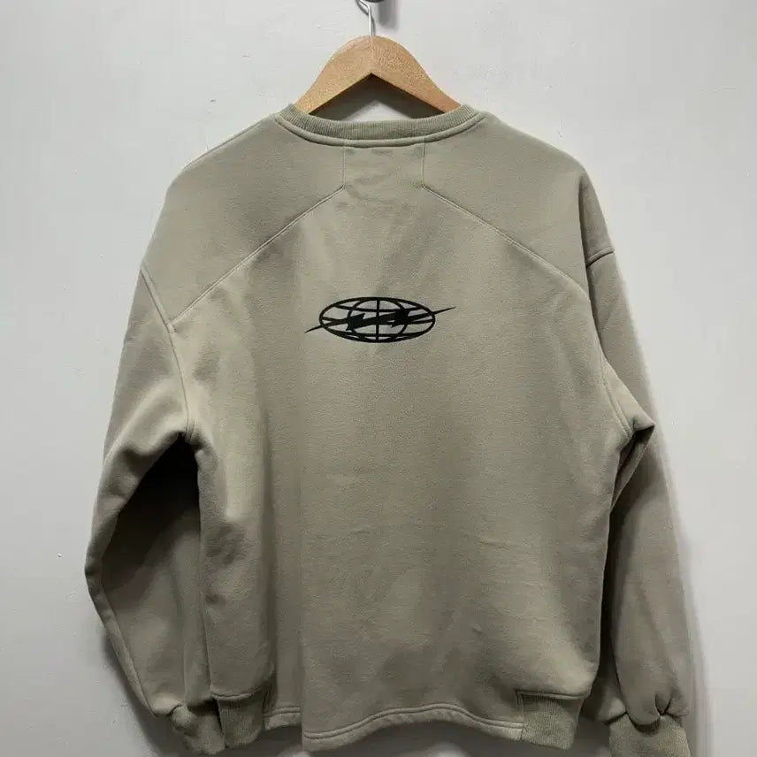 [BUNJANG] REMEMBER Beige Crewneck Sweatshirt M / REMEMBER 베이지색 맨투맨 티셔츠 M