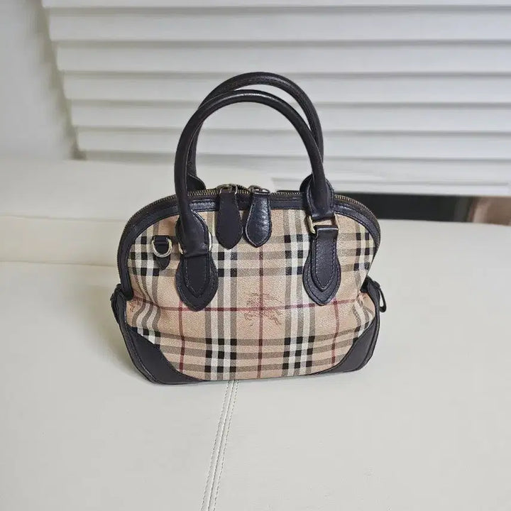 [BUNJANG] Burberry Checkered Tote Bag (Mini) / 버버리 체크 토트백 미니사이즈