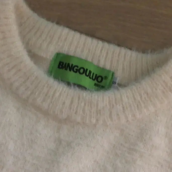 [BUNJANG] BANGOULUO Ivory Knit Sweater / 니트 싸게 판매합니다