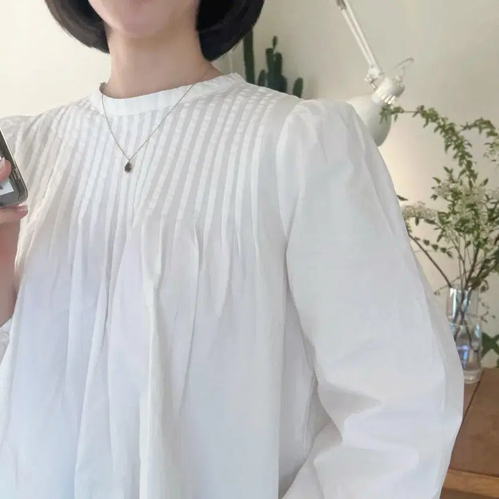 [BUNJANG] Basic Pintuck Blouse / 베이직 핀턱 블라우스