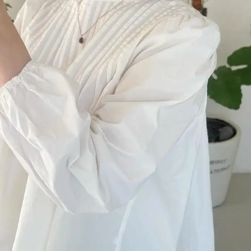 [BUNJANG] Basic Pintuck Blouse / 베이직 핀턱 블라우스