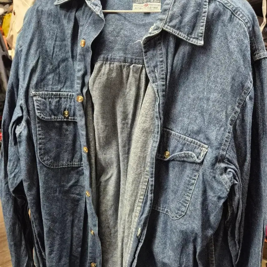 [BUNJANG] UNOTEX Denim Shirt (Size 100) / UNOTEX 데님 셔츠 남방100