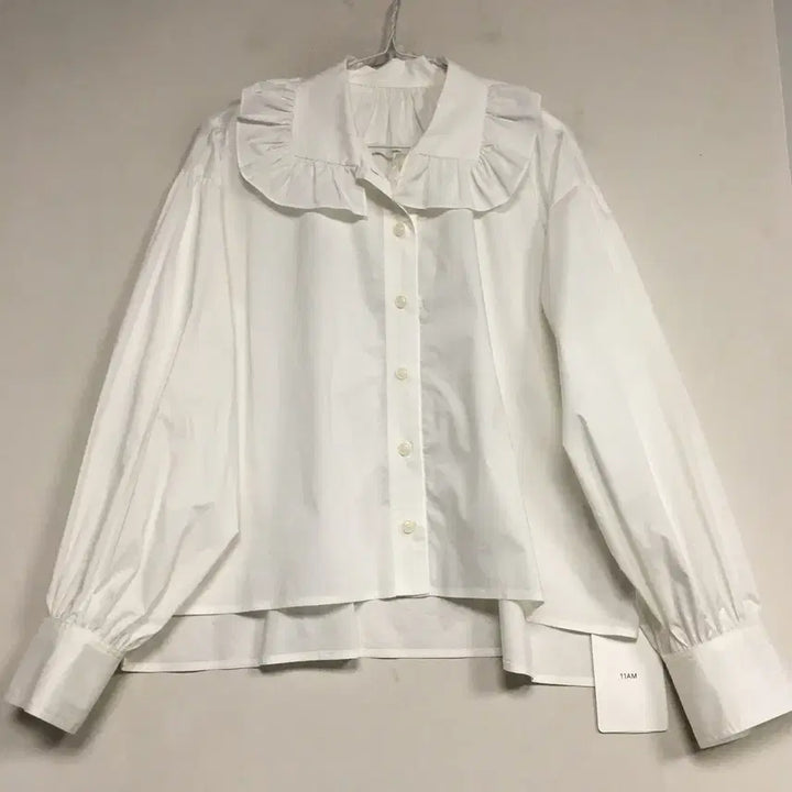 [BUNJANG] 11AM Ruffle Collar Blouse / 새상품 11AM 러플카라 블라우스 F