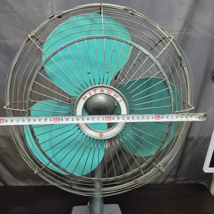 [BUNJANG] Hitachi Vintage Fan (Mint) / 1960년대 히타치 빈티지 선풍기 민트색