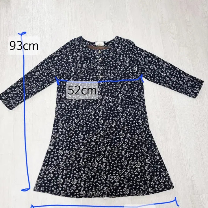 [BUNJANG] Floral Long Winter Dress / 털기모 안감의 두꺼운 겨울 꽃무늬 롱 원피스