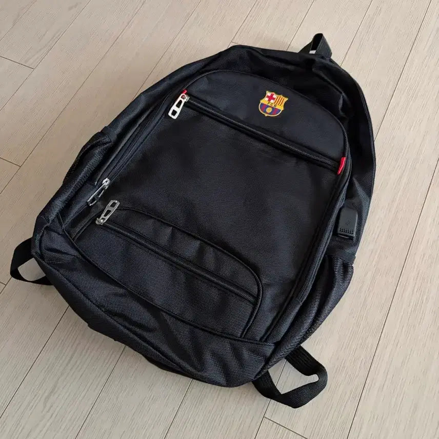 [BUNJANG] Black Backpack / [새상품] 검정 백팩 판매