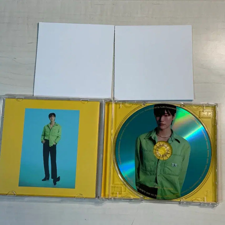 [SOLD OUT] 우즈 조승연 우리 쥬얼앨범