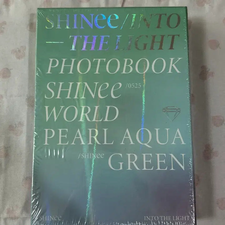 [SOLD OUT] (미개봉) 샤이니 인투더라이트 포토북