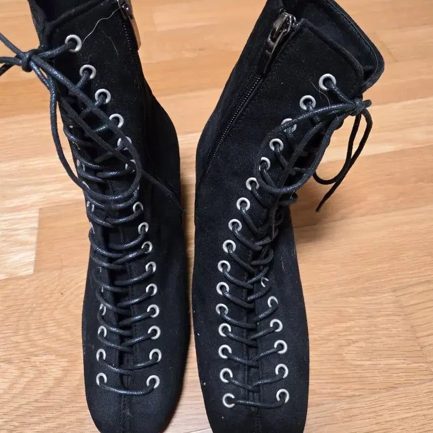 [BUNJANG] Black Suede Lace-Up Ankle Boots / 블랙 스웨이드 레이스업 앵클 부츠