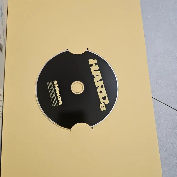 [SOLD OUT] [BUNJANG] SHINee HARD 8th Album / 샤이니 HARD 8집 앨범