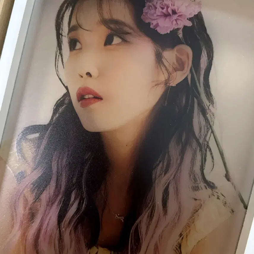 [BUNJANG] 아이유 골든아워 액자 / 아이유 골든아워 액자