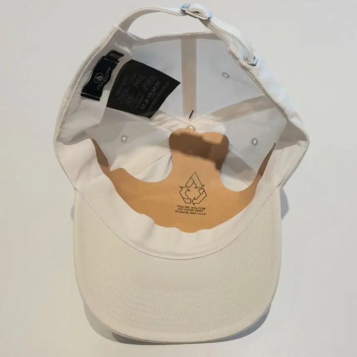[BUNJANG] Volcom White Ball Cap / (새상품) 볼컴 볼캡 (화이트)