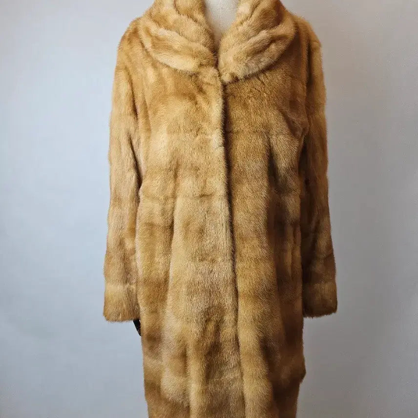 [BUNJANG] Yellow Full Skin Mink Long Coat / 역시즌초특가 고급의류전문 노란색 밝은컬러 둥근라운드 풀스킨 멕시롱밍크코트